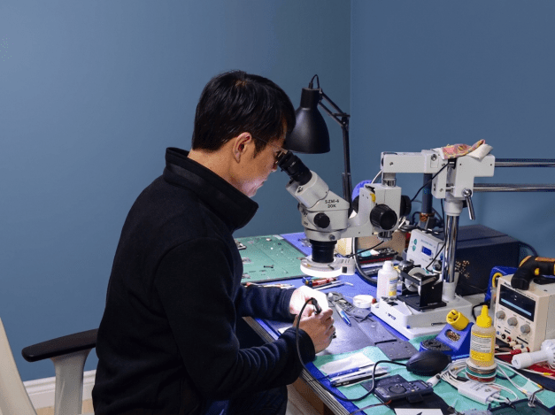 iPad・タブレット修理の様子